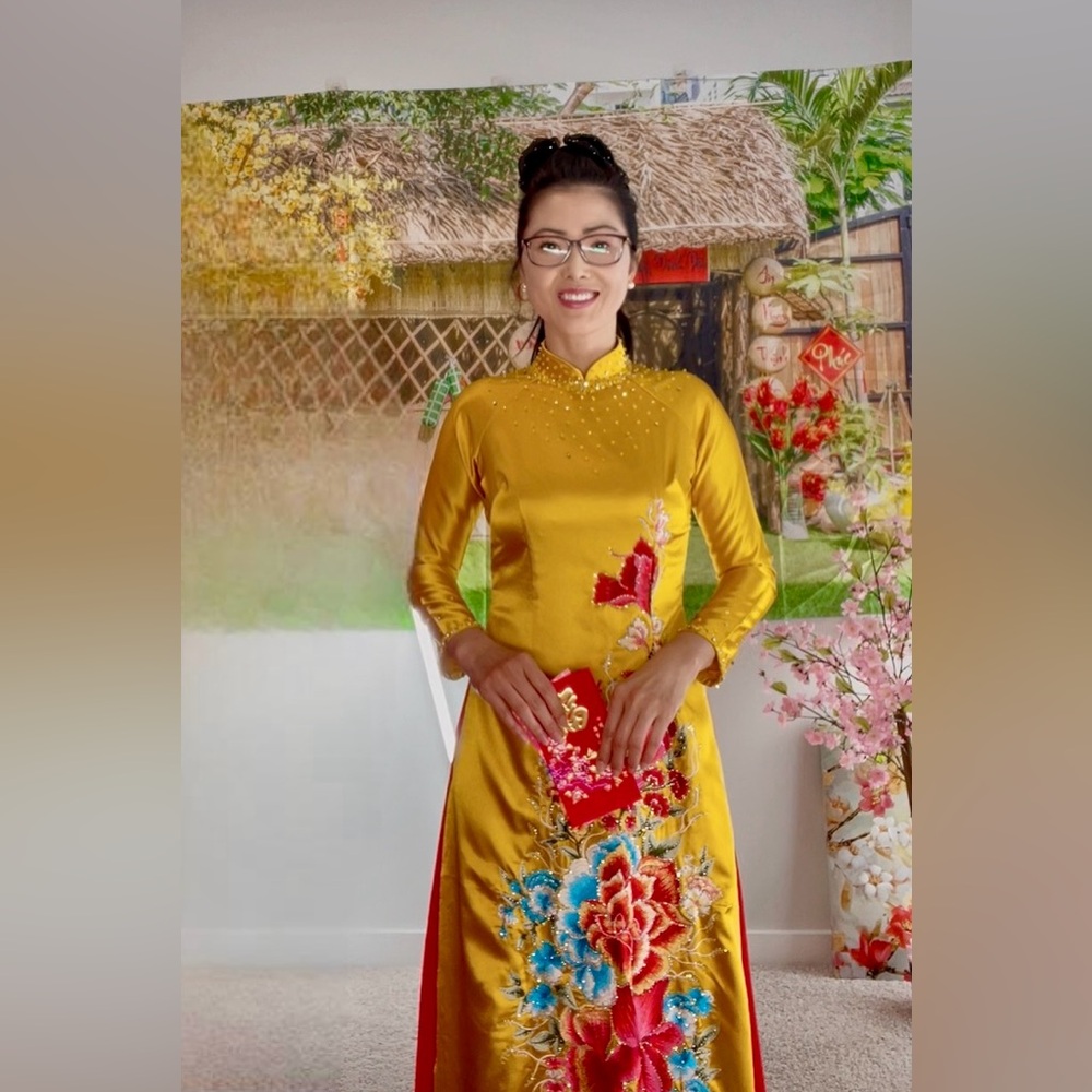 Ao dai Valentino, Vietnamese traditional long dress set yellow 2 tet new year m